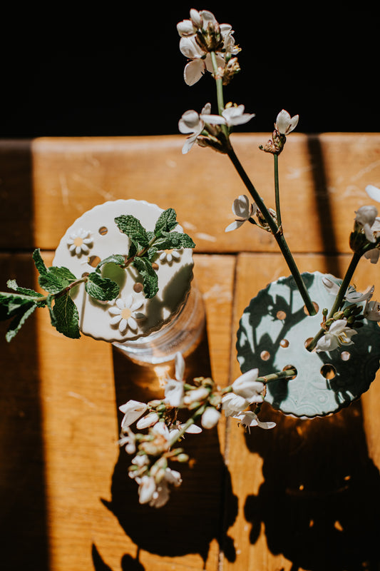 Jam jar flower holder / propagator